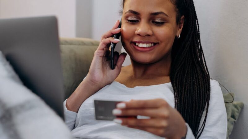 How to Avoid Credit Card Debt with Smart Spending