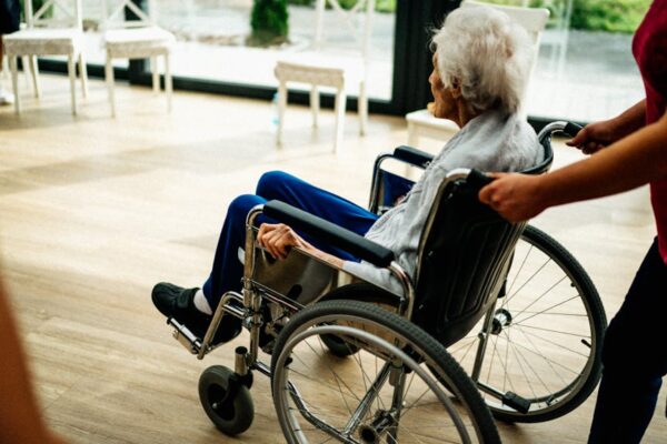 Choosing Senior Living Facilities That Fit Your Needs